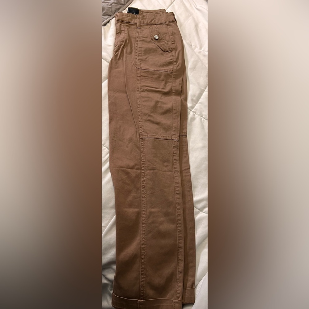 NWOT High-Rise Pret-A-Jet Slim Ankle Pants